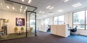 Glazen Slimline scheidingswand