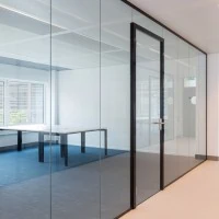 Slimline glazen systeemwanden