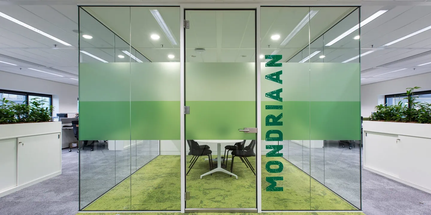 Systeemwand glas inclusief glasdeur