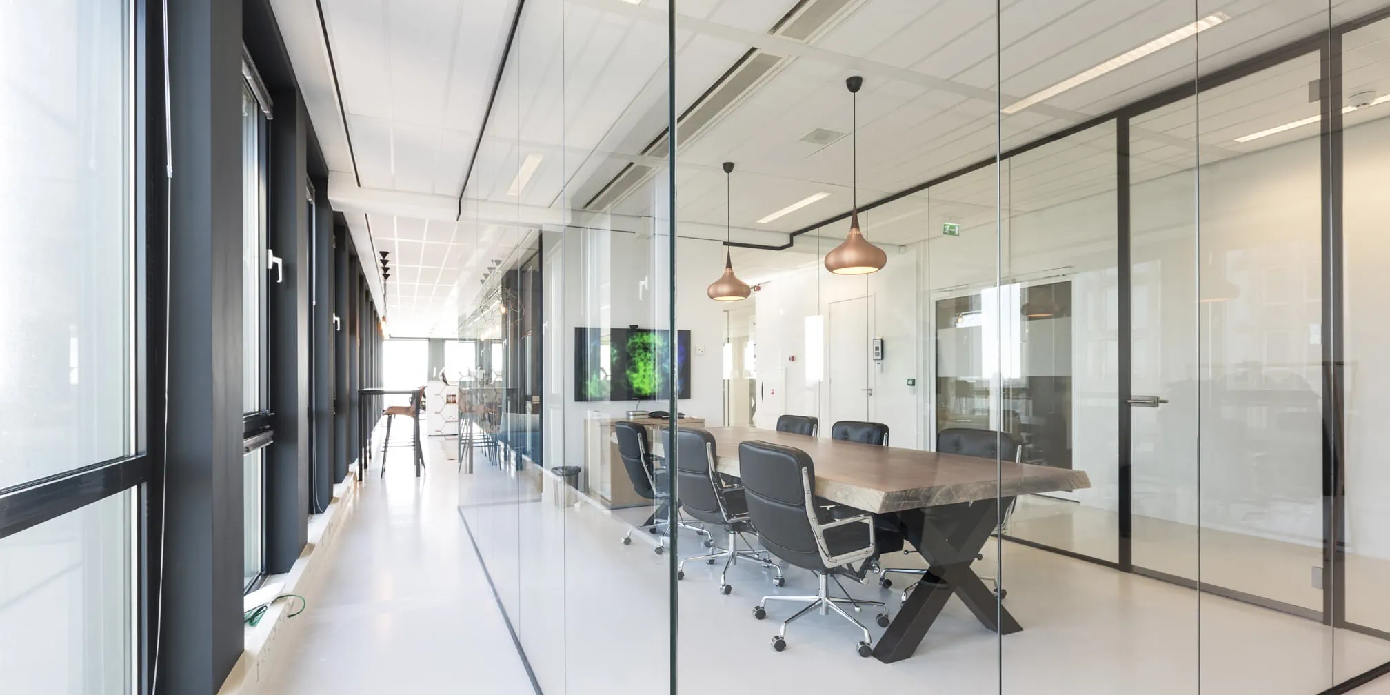 Glaswanden spreekkamer Anthem