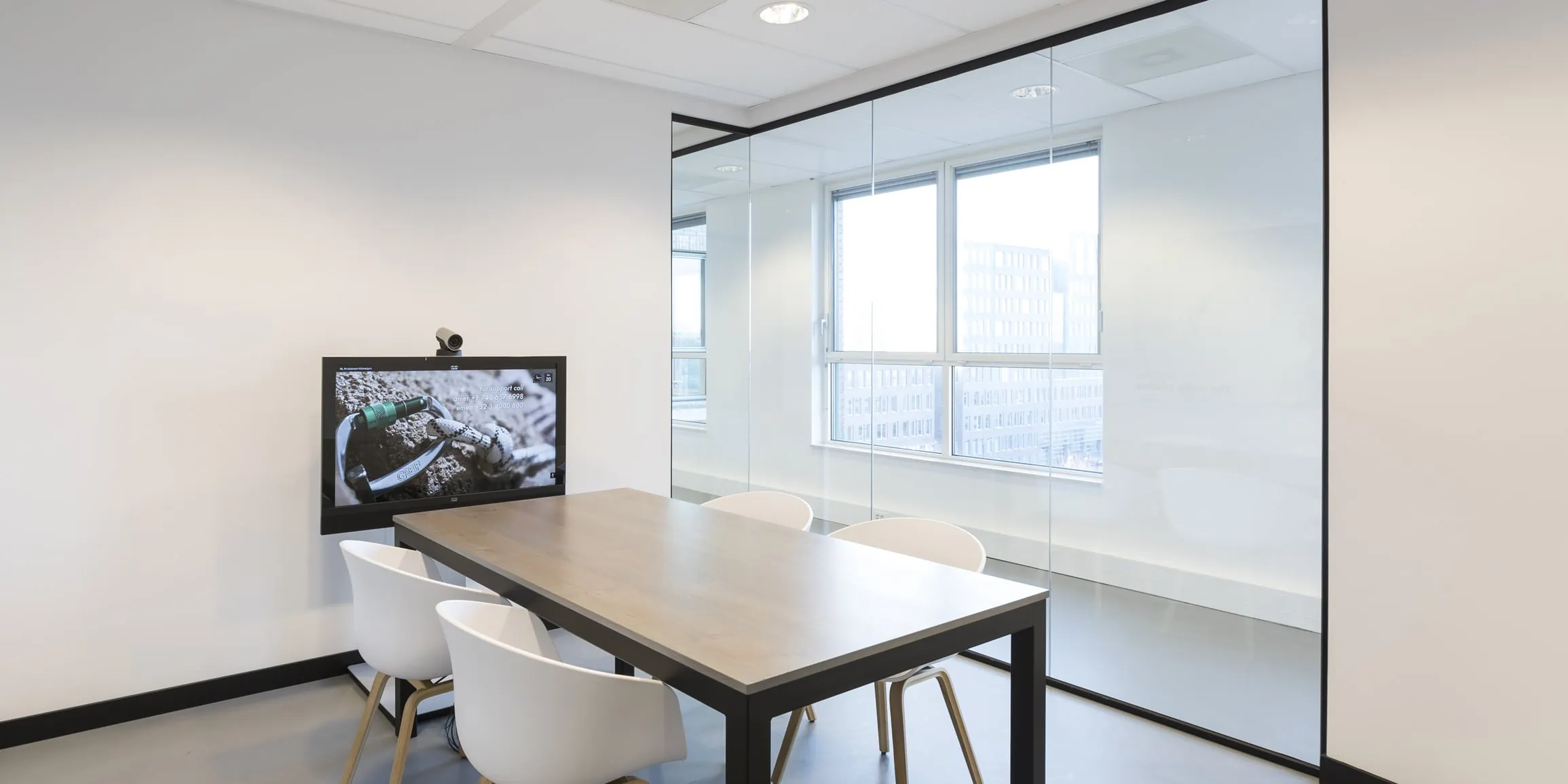 Volglazen wanden en dichte scheidingswanden Greif